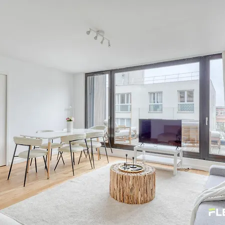 Apartment Luxury T4 With Terrace & Rooftop View *