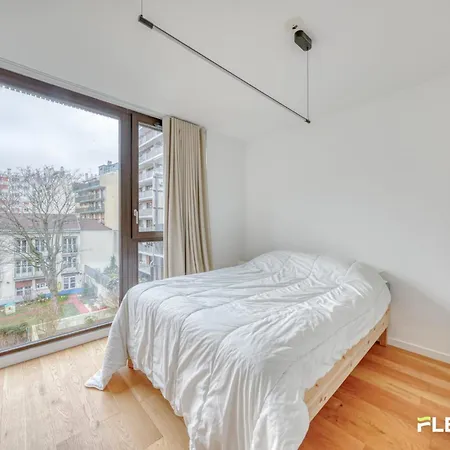 Luxury T4 With Terrace & Rooftop View *