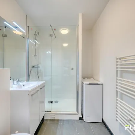 Apartment Luxury T4 With Terrace & Rooftop View Paris