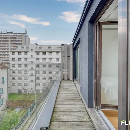 Apartment Luxury T4 With Terrace & Rooftop View Paris